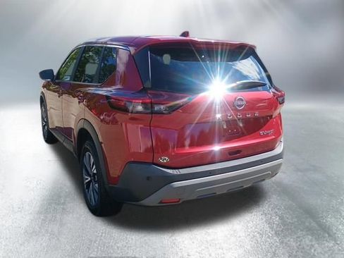 Used 2023 Nissan Rogue SV AWD/4WD image 3
