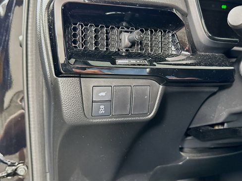 Used 2024 Honda CR-V Sport Touring image 11