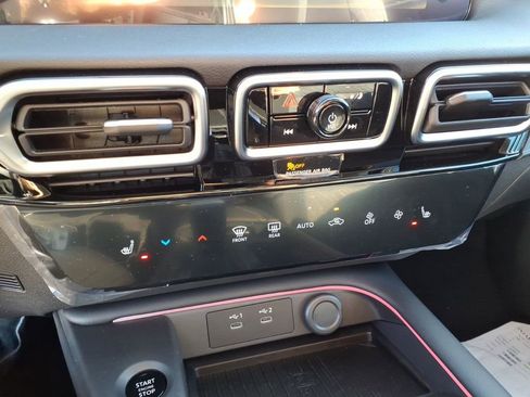 New 2026 Nissan Sentra SV image 12