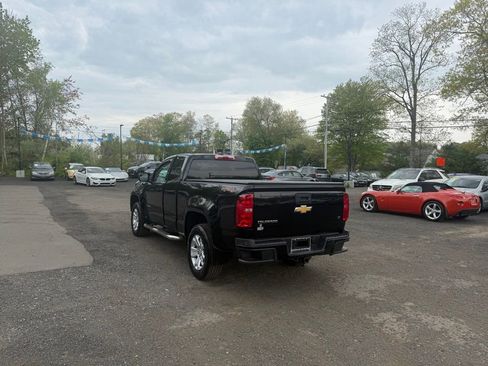 Used 2015 Chevrolet Colorado LT AWD/4WD image 6