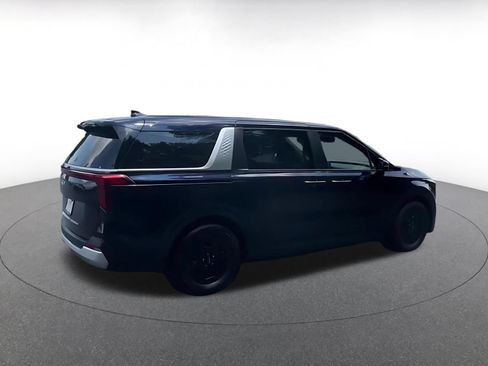 Used 2026 Kia Carnival FWD image 14