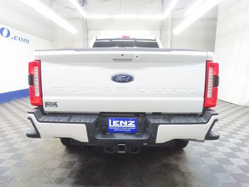 Used 2024 Ford F250 Lariat w/ Sport Appearance Package AWD/4WD image 37
