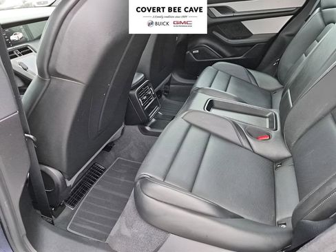 Used 2021 Porsche Taycan 4S image 22