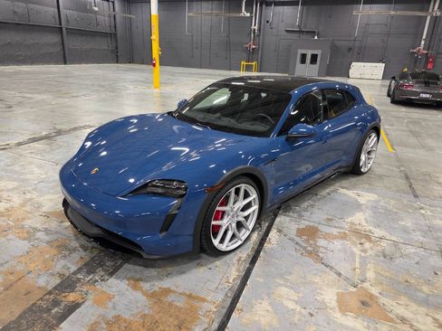 Used 2023 Porsche Taycan 4S AWD/4WD image 19