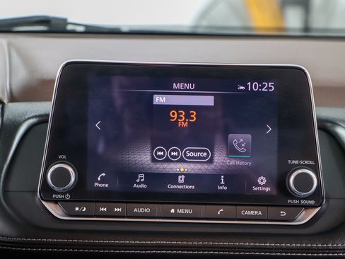 Used 2023 Nissan Rogue SV FWD image 19