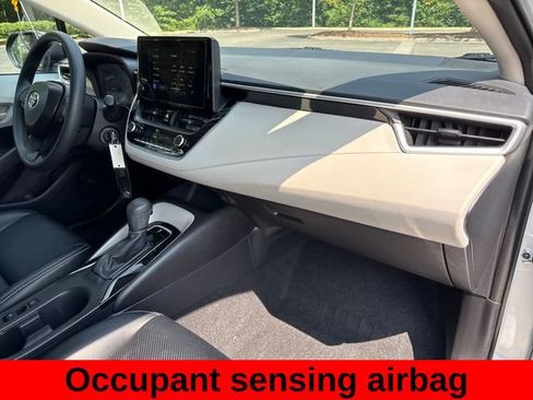 Used 2025 Toyota Corolla LE FWD image 26