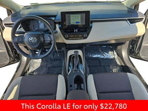 Used 2025 Toyota Corolla LE FWD image 15