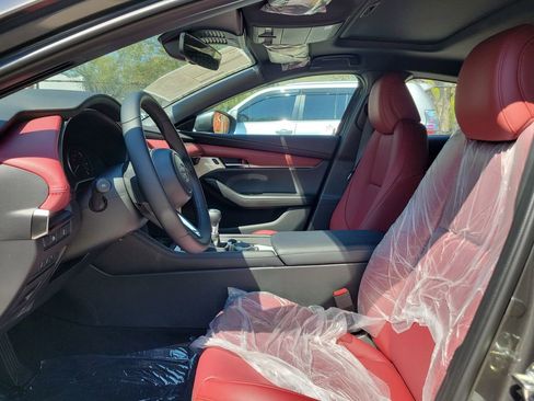 New 2026 MAZDA MAZDA3 2.5 S Hatchback w/ Premium Pkg image 2