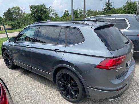 Used 2020 Volkswagen Tiguan SE R-Line FWD image 7