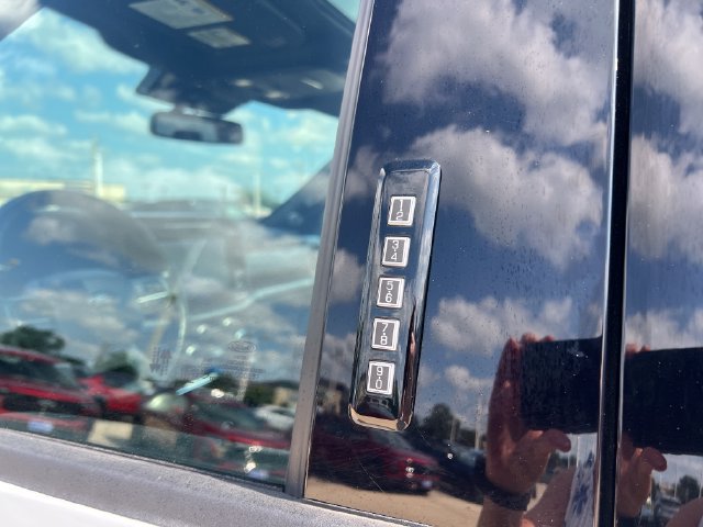 Used 2024 Ford F150 Lariat w/ Equipment Group 502A High AWD/4WD image 16
