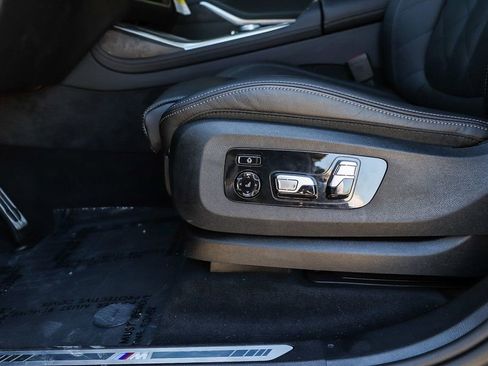 Used 2026 BMW X7 xDrive40i w/ M Sport Package AWD/4WD image 22