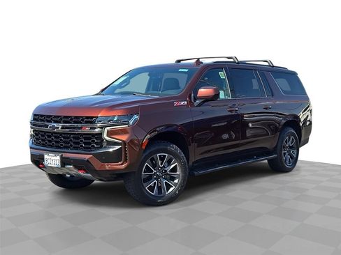 Certified 2022 Chevrolet Suburban Z71 AWD/4WD image 1