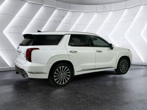 Used 2025 Hyundai Palisade Calligraphy AWD/4WD image 4