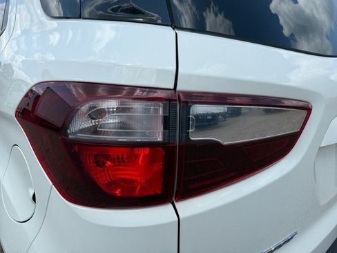 Used 2019 Ford EcoSport SES w/ SES Black Appearance Package AWD/4WD image 37