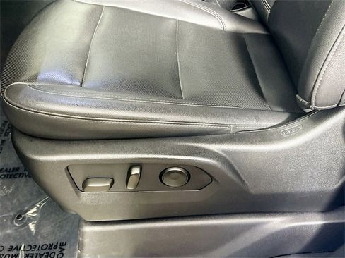 Used 2024 Chevrolet Silverado 2500 LTZ image 18