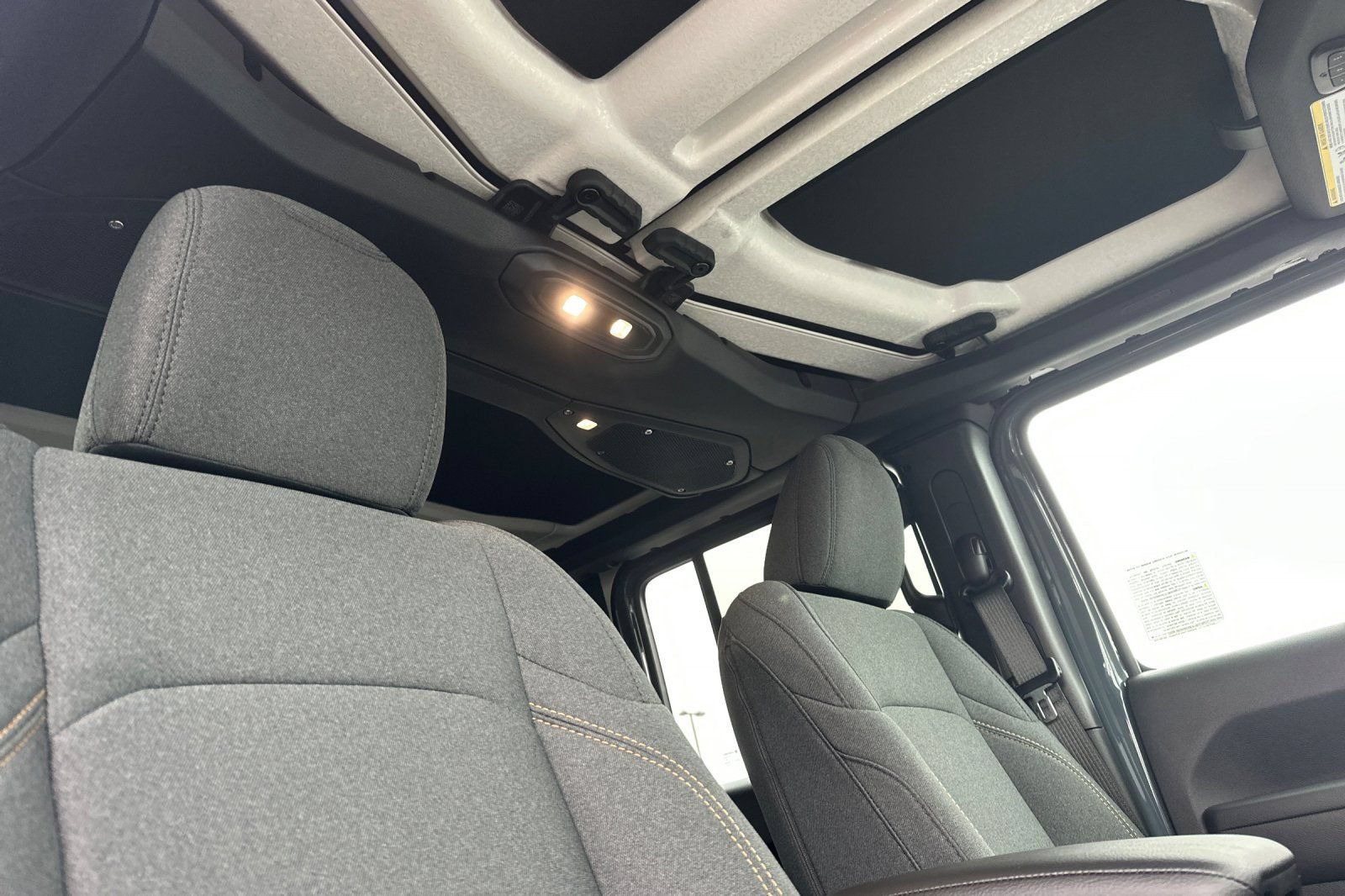 New 2026 Jeep Wrangler Unlimited Sport AWD/4WD image 17
