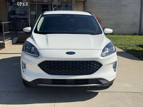 Used 2020 Ford Escape SEL FWD image 2