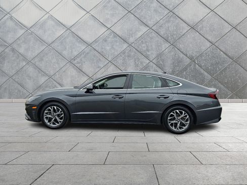 Certified 2023 Hyundai Sonata SEL w/ Cargo Package image 4