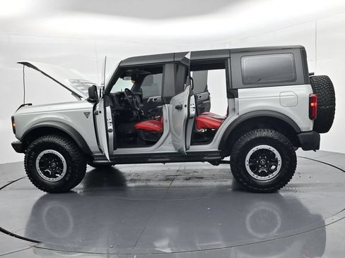 Used 2022 Ford Bronco 4-Door w/ Sasquatch Package AWD/4WD image 58