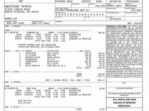 Used 2022 GMC Yukon SLT w/ SLT Premium Package image 19