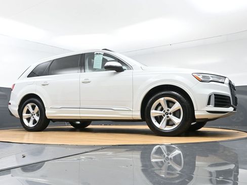 Used 2023 Audi Q7 2.0T Premium AWD/4WD image 54