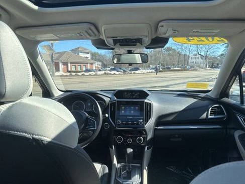 Used 2024 Subaru Forester Premium image 15