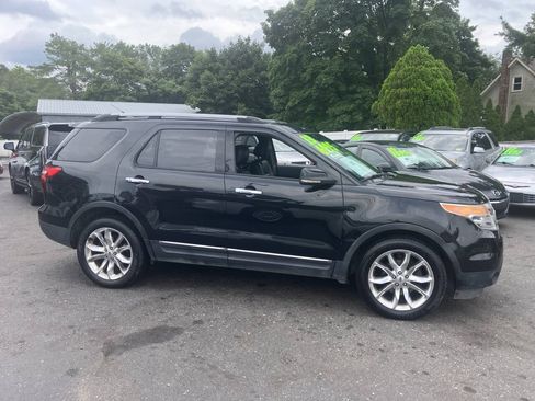 Used 2013 Ford Explorer XLT AWD/4WD image 6
