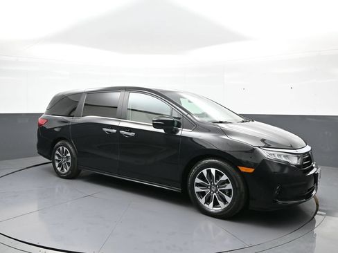 Certified 2022 Honda Odyssey EX-L image 4
