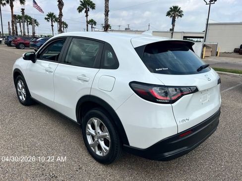 Used 2023 Honda HR-V LX image 11