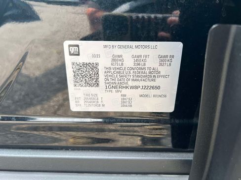 Used 2023 Chevrolet Traverse LT FWD image 19