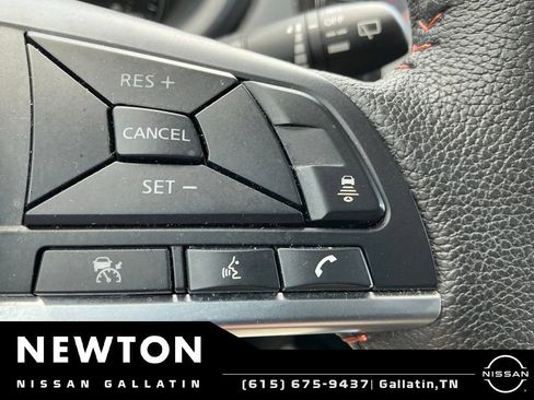 Used 2024 Nissan Kicks SR w/ SR Premium Package FWD image 14