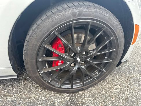 Used 2016 MAZDA MX-5 Miata Club w/ Brembo/BBS Package RWD image 6