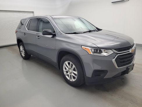 Used 2018 Chevrolet Traverse LS FWD image 11