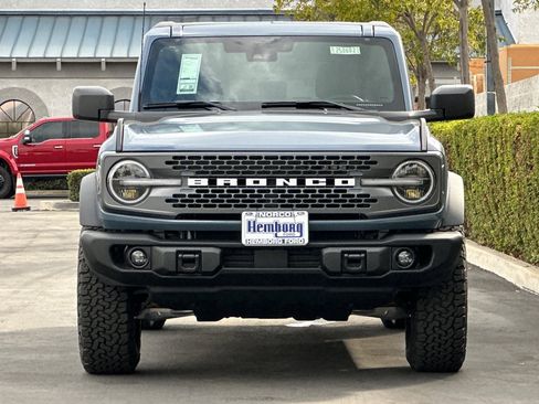 New 2025 Ford Bronco Badlands image 9