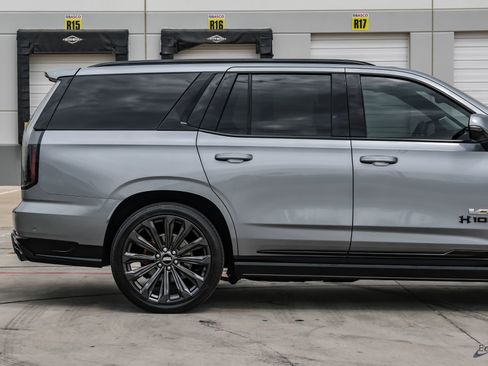 Used 2025 Cadillac Escalade V w/ LPO, Floor Liner Package AWD/4WD image 18