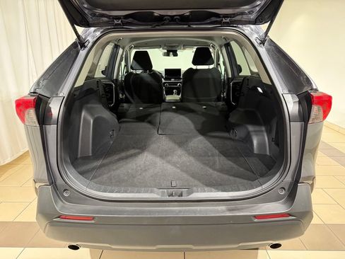 Certified 2025 Toyota RAV4 LE AWD/4WD image 12