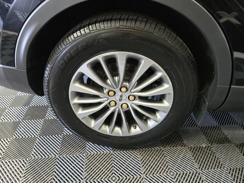 Used 2016 Lincoln MKX Select w/ Select Plus Package image 35