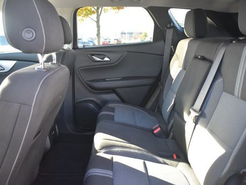 Used 2025 Chevrolet Blazer LT image 15