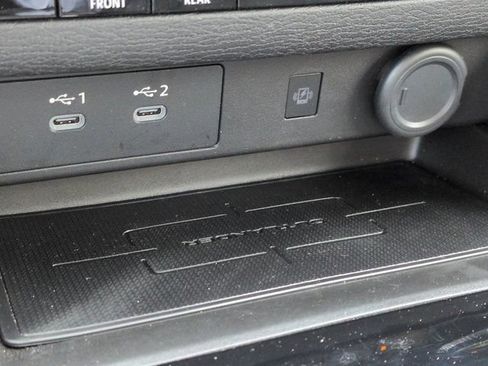 Used 2025 Mitsubishi Outlander SE FWD image 21