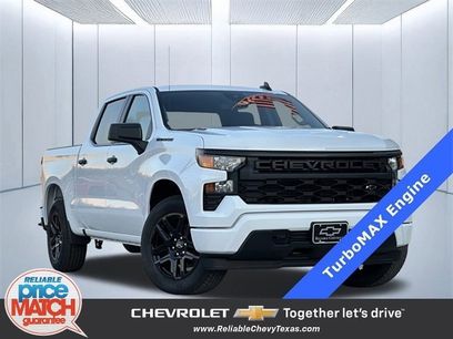 New 2026 Chevrolet Silverado 1500 Custom w/ LPO, Dark Essentials Package