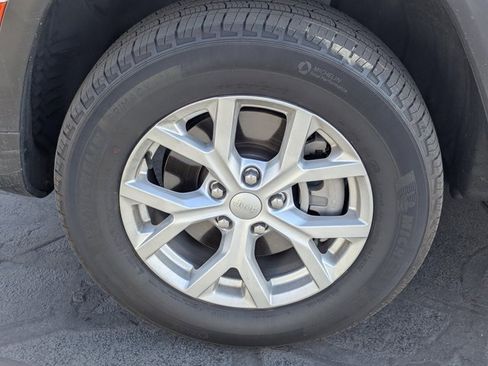 Used 2023 Jeep Grand Cherokee L Limited w/ Trailer Tow Group (B) image 12