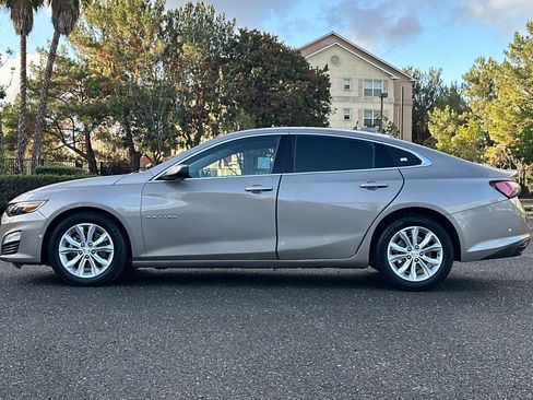 Used 2022 Chevrolet Malibu LT image 6