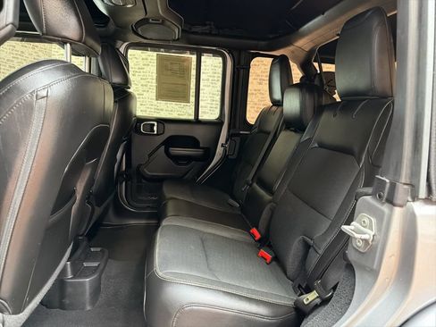 Used 2021 Jeep Wrangler Unlimited Sport AWD/4WD image 14