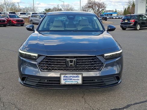 Used 2023 Honda Accord EX-L image 2