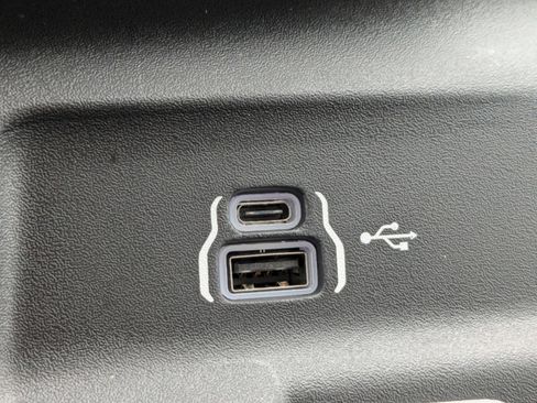 New 2025 RAM ProMaster 3500 w/ Leather Interior Group image 23