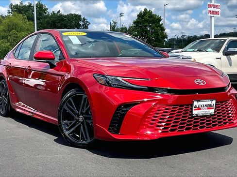 Used 2026 Toyota Camry XSE FWD image 2