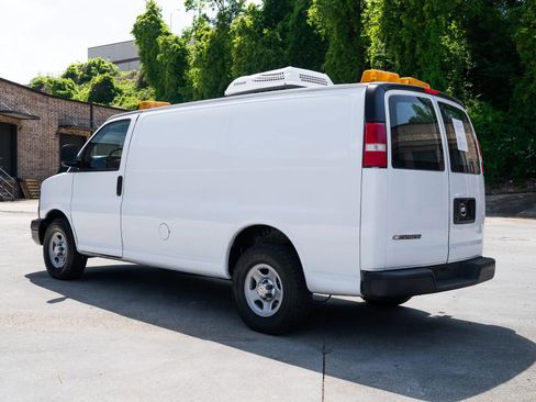 Used 2007 Chevrolet Express 1500 RWD image 6