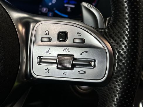 Used 2022 Mercedes-Benz GLC 43 AMG 4MATIC w/ Multimedia Package Lite image 39