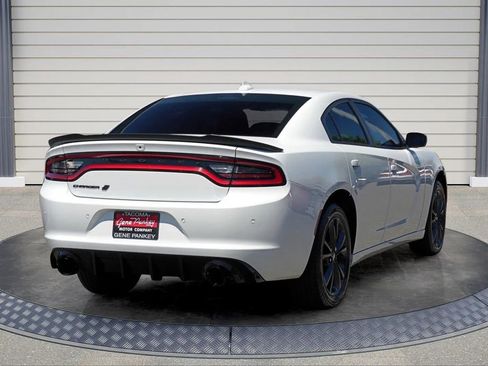 Used 2023 Dodge Charger SXT w/ Blacktop Package image 7
