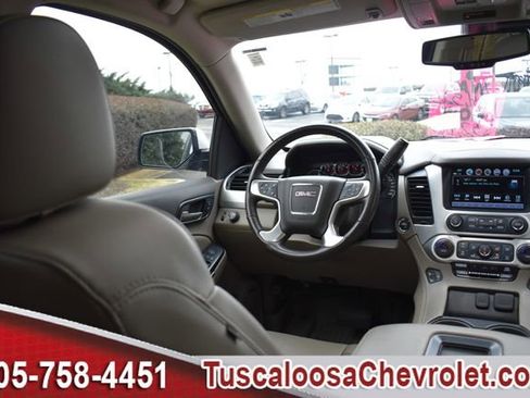 Used 2020 GMC Yukon XL SLT w/ Premium Edition image 34